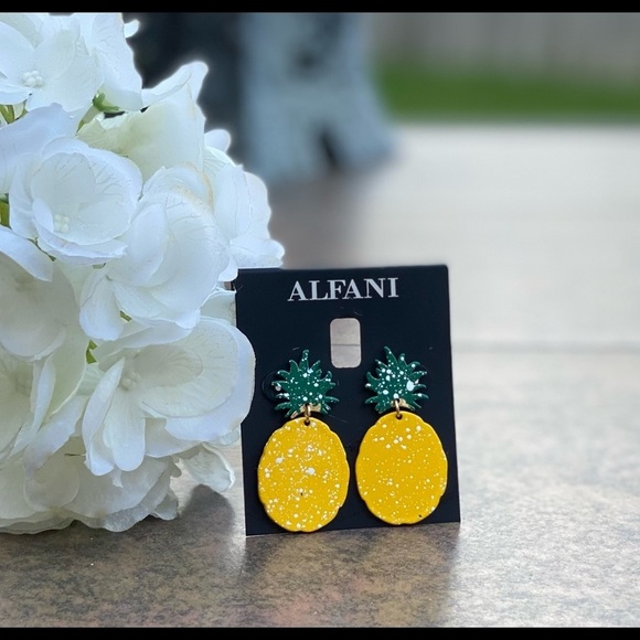 NWT ALFANI PINEAPPLE DROP EARRINGS - Picture 5 of 7